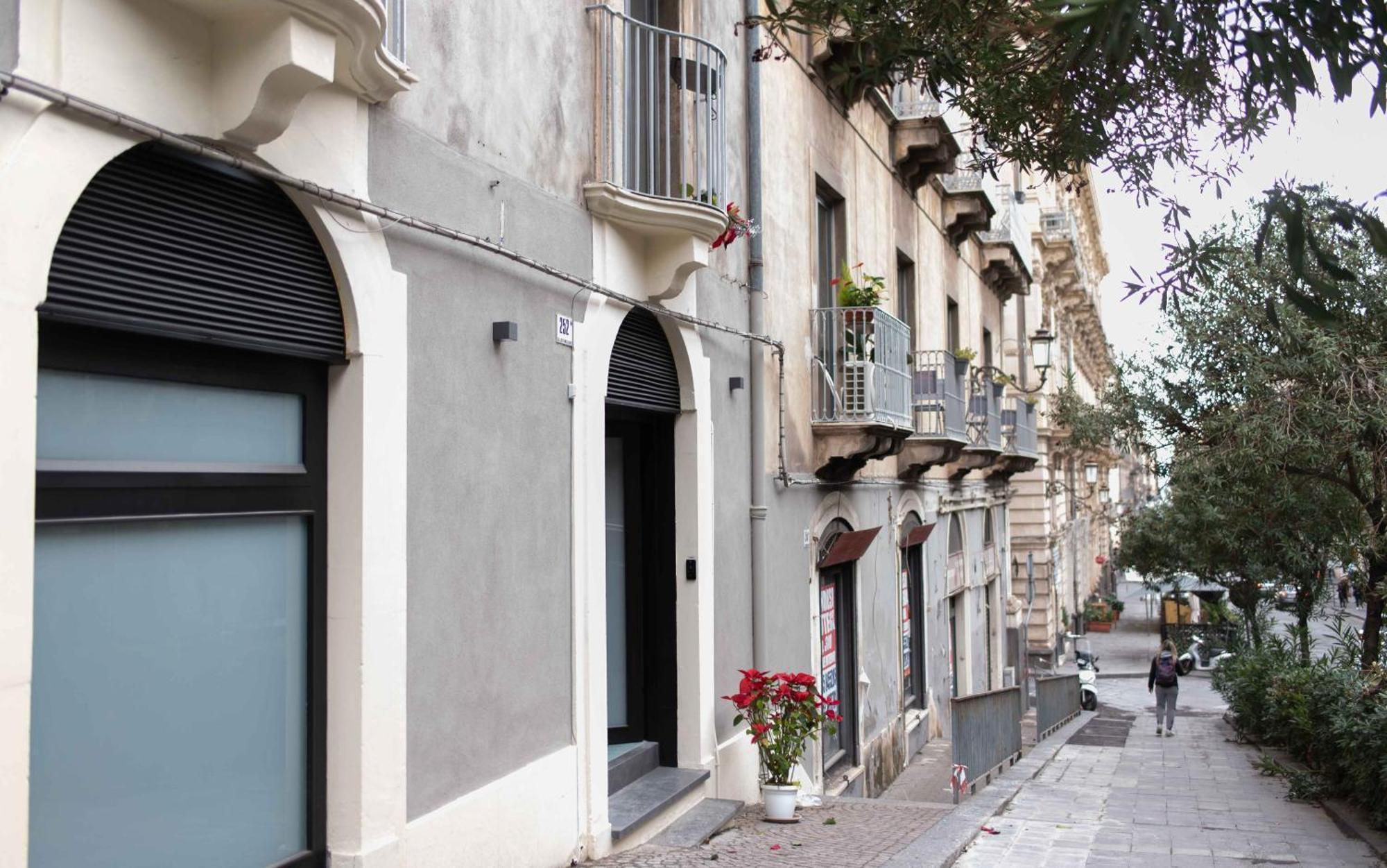 Opera Boutique Bed & Breakfast Catania Exterior photo